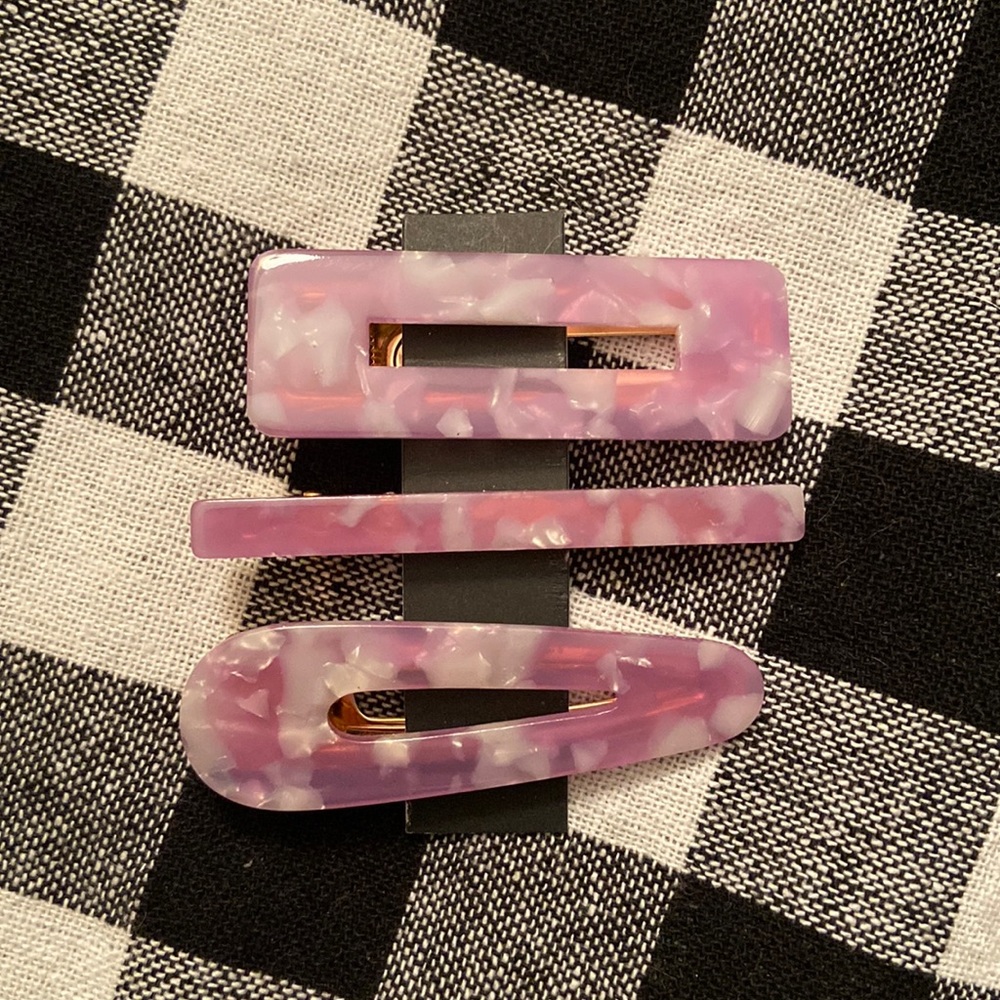 Barrettes